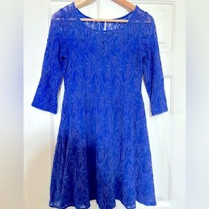Free People Women's Eyelet Lace Dress Royal Blue Round Neck Size XS